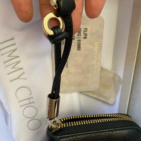 Authentic Jimmy Choo Zippy  Wallet - Picture 3 of 4